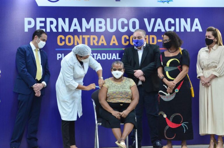 Calendário de vacinação da Covid-19 em Pernambuco: Quando ...