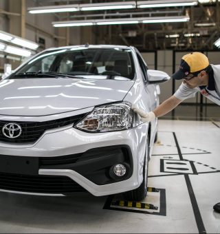 Como paralização da Toyota, Renault e Volkswagen podem afetar a economia brasileira?