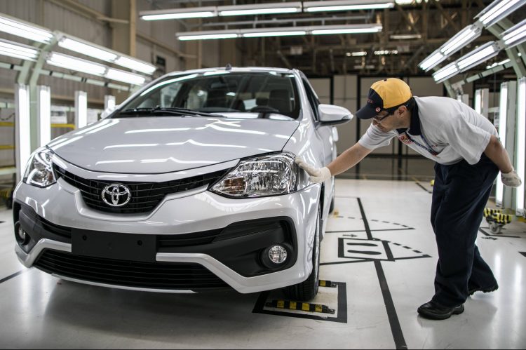 Como paralização da Toyota, Renault e Volkswagen podem afetar a economia brasileira?