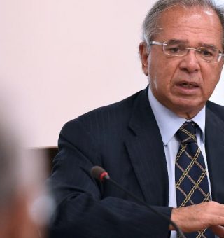 Guedes estuda criação de programa de renda ligado aos dividendos da Petrobras