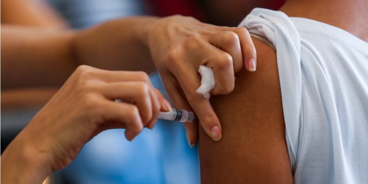 Vacinação da gripe começou! Veja grupo prioritário na aplicação da dose (Imagem: Reprodução/Prefeitura de Congonhas)