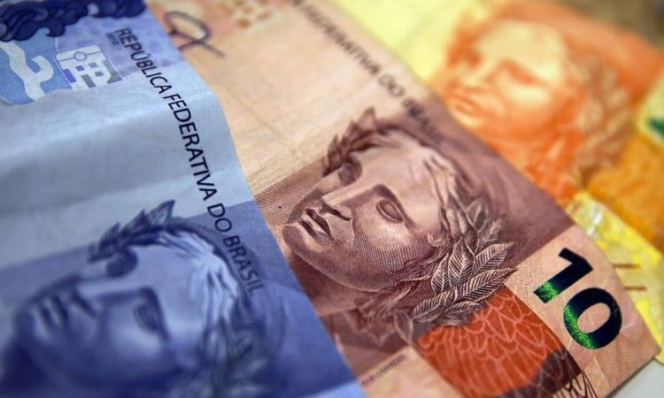 Salário mínimo de 2022 vai pagar R$ 1.147,00 e deve ser analisado hoje (15)