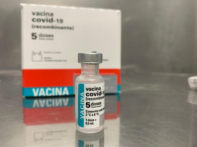Após suspeitas de irregularidades, vacinas da Astrazeneca pode ter 3ª dose