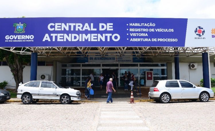 Detran entra em greve no Rio Grande do Norte e cidadãos são prejudicados