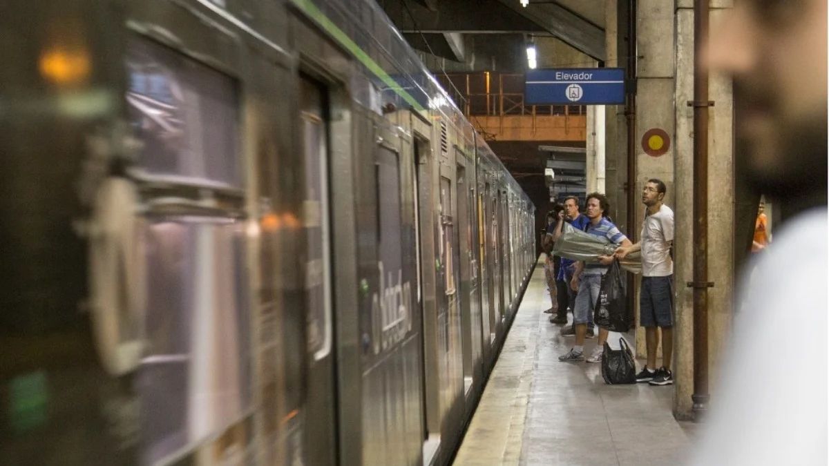 Greve do metrô em BH ameaça paralisação nos horários de pico; Justiça reage