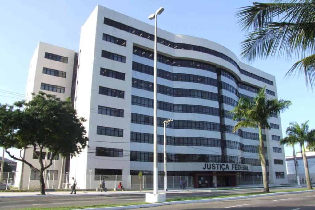 Vagas de estágio abertas na Justiça Federal com salário de R$ 800,00 