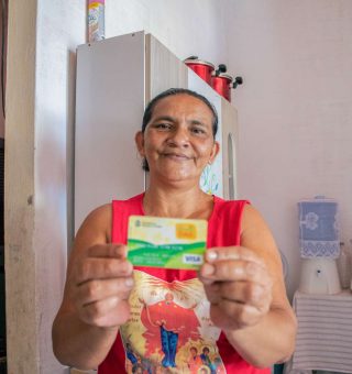 Cartão Mais Infância anuncia expansão de beneficiários no Ceará