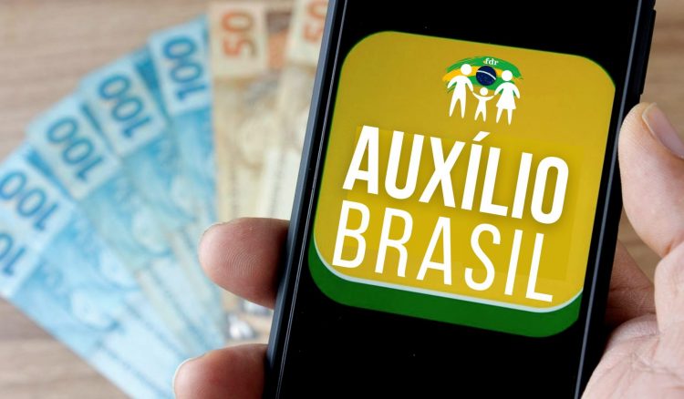 Auxílio Brasil, substituto do Bolsa Família, começa hoje (17) em todo país