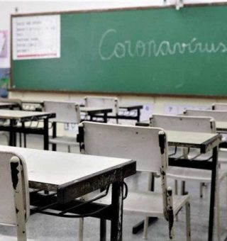 Professores entram em greve sanitária no Pará após falta de vacinas