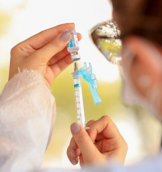Vacinação de reforço em SP começa a partir da próxima semana
