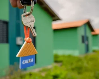 Bolsonaro sanciona programa que facilita financiamento imobiliário para policiais