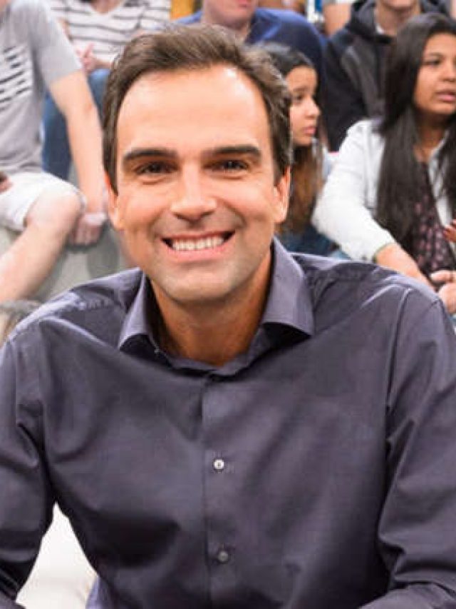 cropped-AAPahRg.jpg