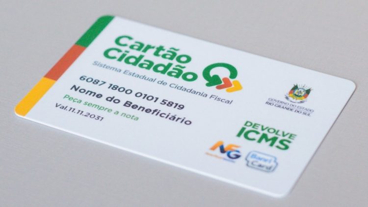 Crise! Para retirar Cartão Cidadão famílias aguardam 4 horas na fila