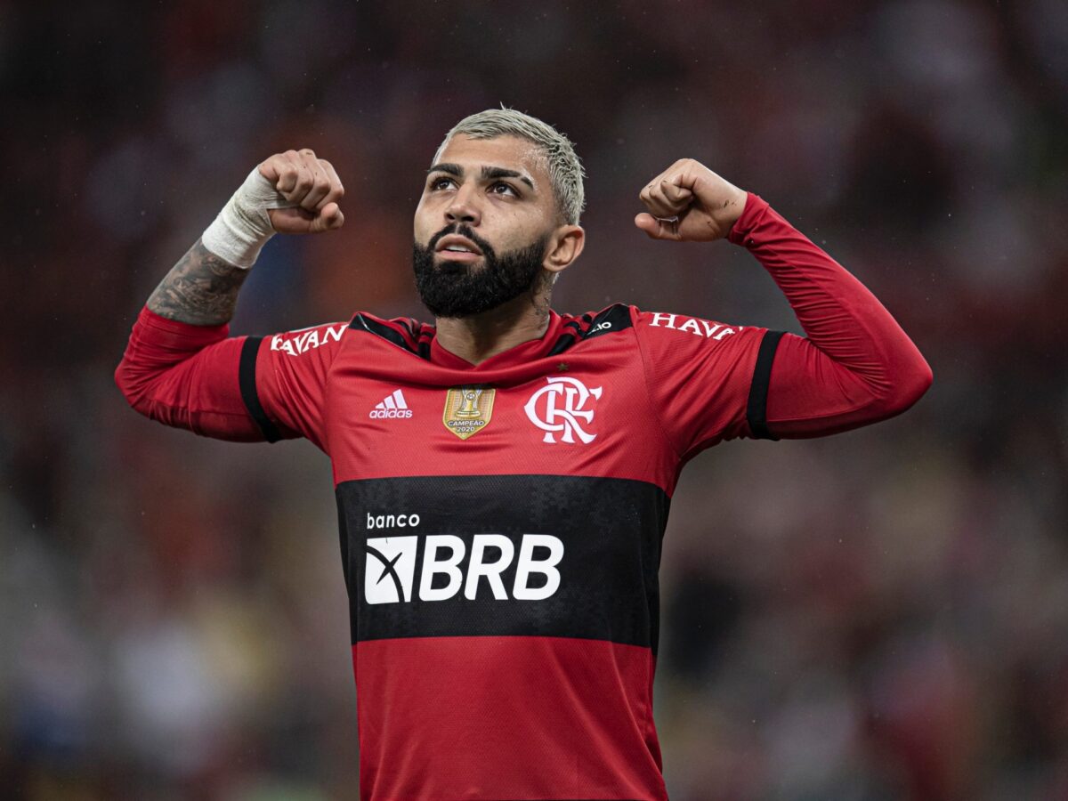 Salários no futebol: confira quais foram os 5 jogadores mais bem pagos em 2021 no Brasil