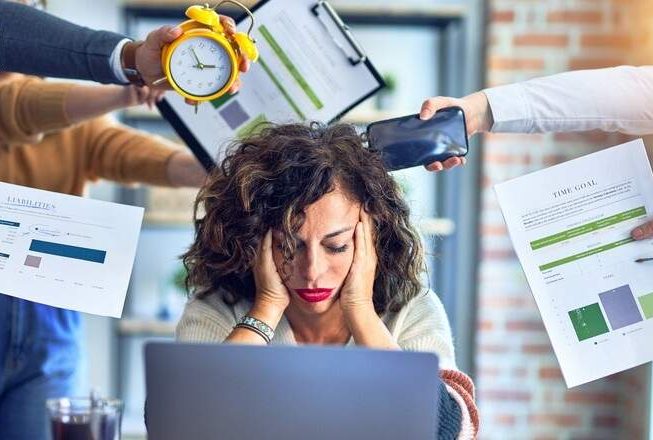 Burnout tem nova classificação de doença pela OMS; como lidar com síndrome no trabalho?