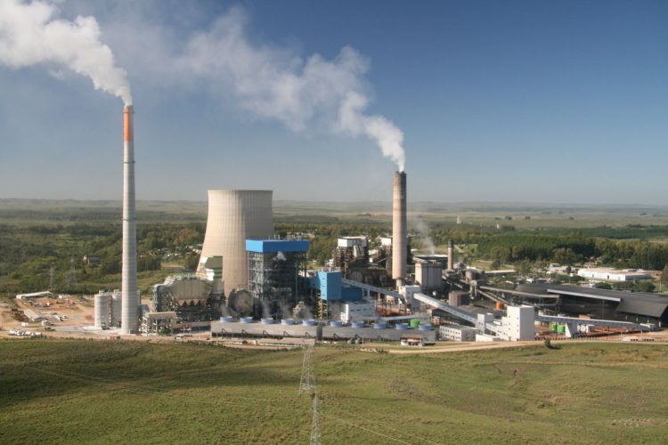 Novas regras incentivam construção de termelétricas; quais os impactos no preço da conta de luz?