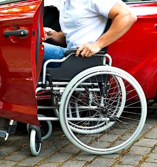 Governo AUMENTA desconto de preço de carros para pessoas com deficiência; veja como funciona