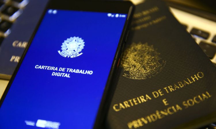 Crise dos reajustes: auditores do trabalho entregam cargos de chefia; pressão continua