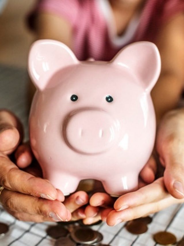 cropped-kid-earning-money-future_53876-14548.jpg