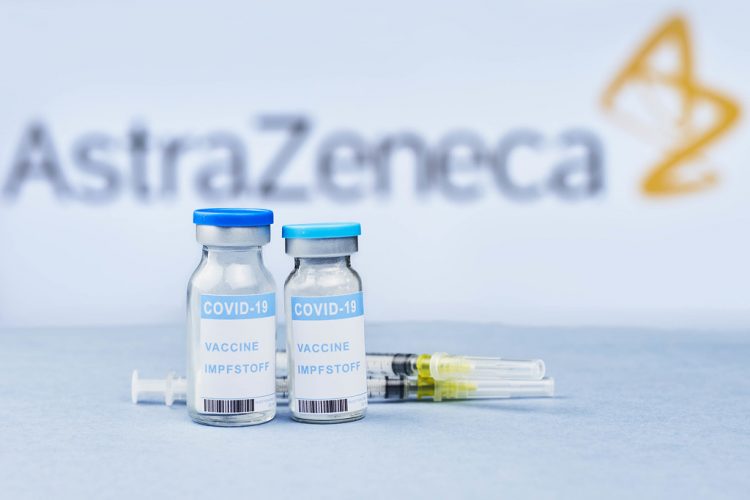 Fiocruz começará a produzir vacina contra covid 100% nacional