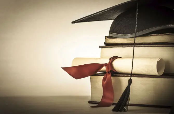 Capes divulga normas para licença de bolsas de pós-graduação