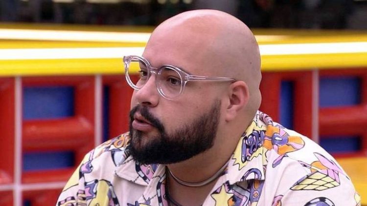 Tiago Abravanel, do BBB, não sabe o que é Fies