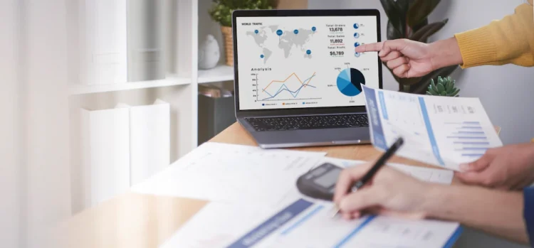 Onde investir com a inflação alta? (Imagem: Reprodução/Freepick)