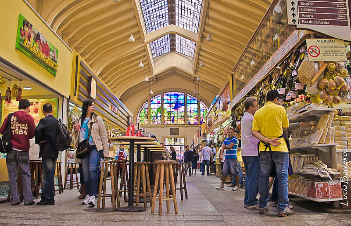 Estacionamento gratuito no Mercado Municipal para adeptos durante