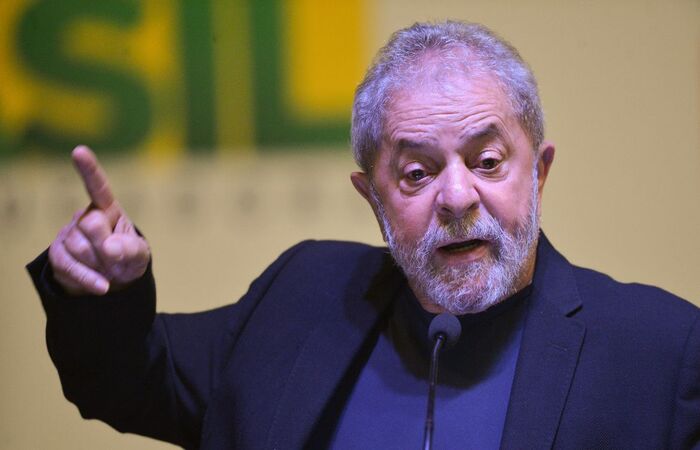 Lula perde sua popularidade entre os beneficiários do Auxílio Brasil; entenda