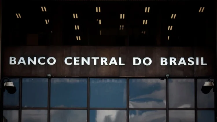 O fim do dinheiro físico? Banco Central publica regulamento de projeto REVOLUCIONÁRIO