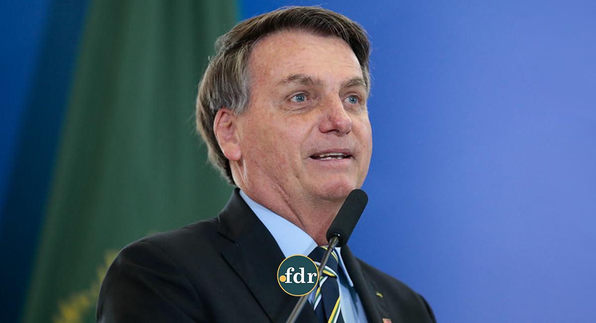 BOLSONARO afirma que o Brasil terá DEFLAÇÃO nos próximos meses; entenda o que isso significa (Imagem: FDR)