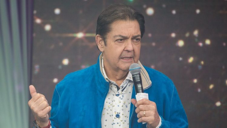 Fautão não faz mais parte da Band. Qual era o salário do apresentador?