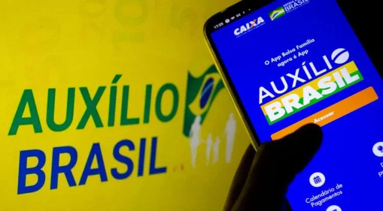 AUXÍLIO BRASIL será cancelado para quem NÃO ATUALIZAR o cadastro; veja os prazos