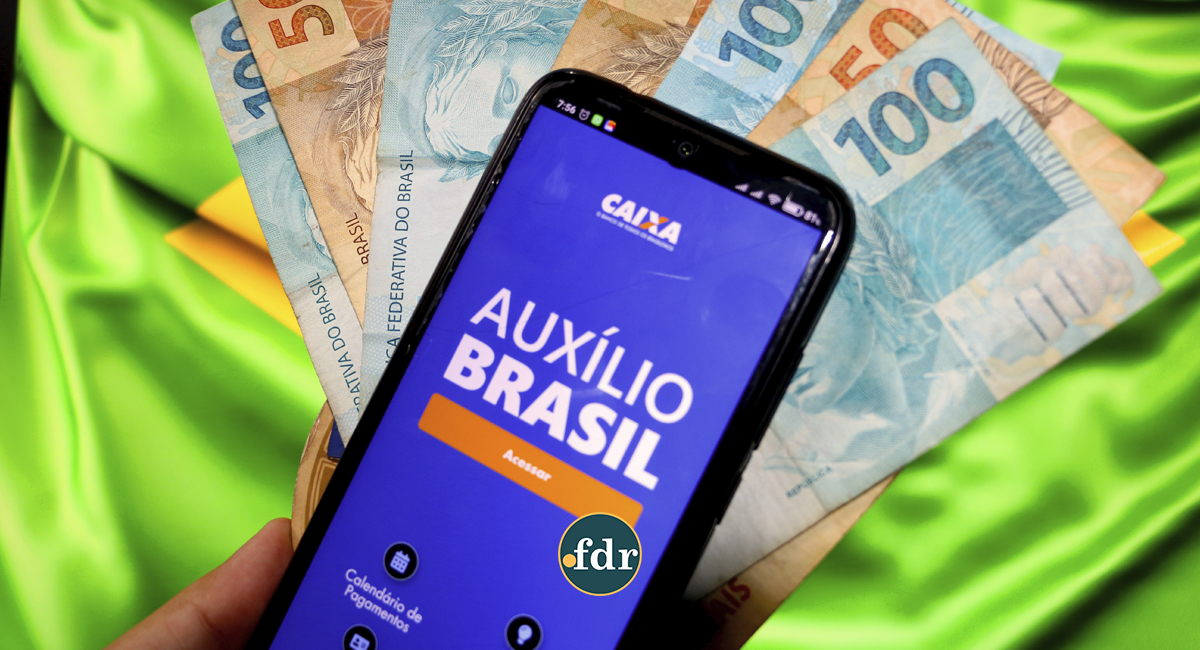 CONSIGNADO do AUXÍLIO BRASIL pode chegar a R$ 1.500; saiba como SOLICITAR EMPRÉSTIMO