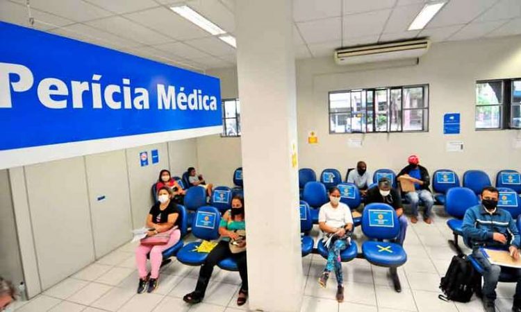 PERÍCIA MÉDICA do INSS: entenda quem é OBRIGADO a fazer os exames, como agendar e qual o prazo de resposta