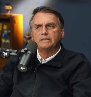 Bolsonaro NÃO aconselha pegar empréstimo do Auxílio Brasil por conta DESTE motivo