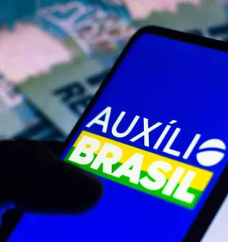 Ministro de BOLSONARO anuncia o VALOR do AUXÍLIO BRASIL em 2023