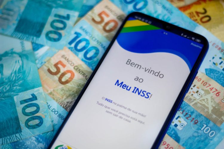 INSS paga salários ATRASADOS para os segurados com 10 ANOS de contribuição