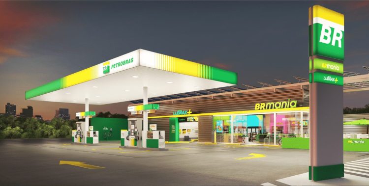 Bolsonaro promete uma das GASOLINAS mais BARATAS do MUNDO com reajuste na Petrobras