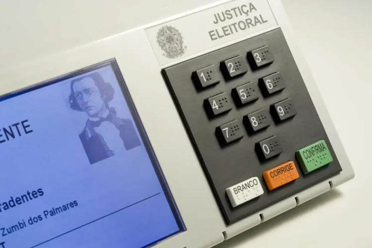 Eleições 2022: TSE permite que eleitor faça simulação de votos; entenda como funciona