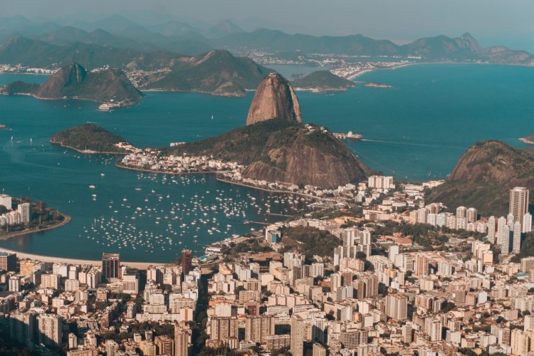 Estes são os PATRIMÔNIOS declarados pelos candidatos os governo do RJ