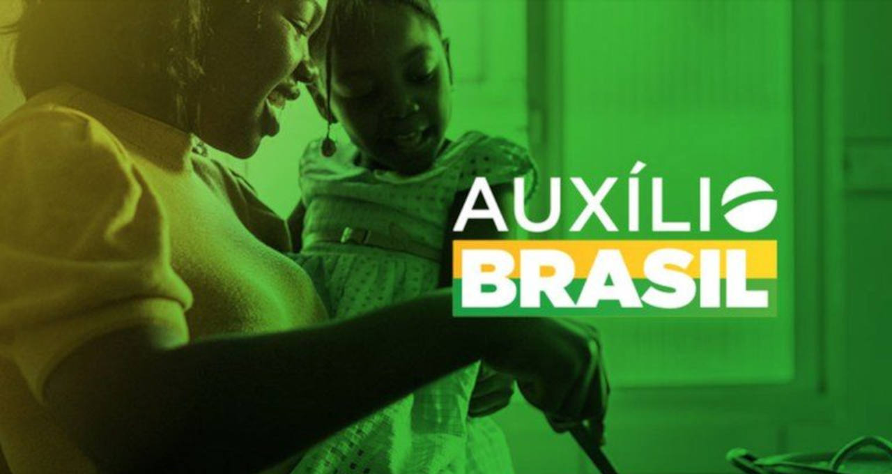 Afinal, qual será o valor do AUXÍLIO BRASIL em 2023? Veja o que dizem os candidatos