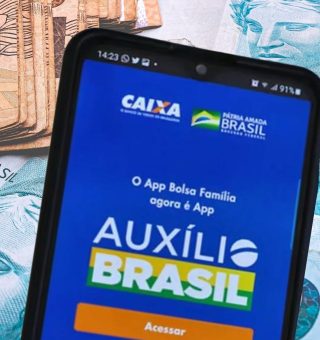 AUXÍLIO BRASIL vai acabar? Governo informa o tempo de durabilidade do projeto