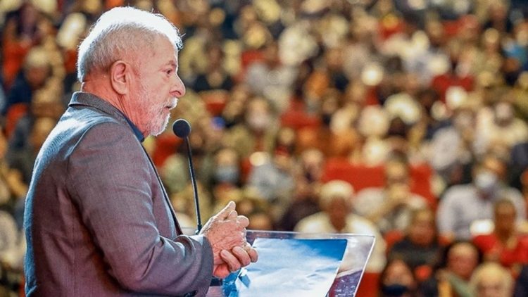 Pesquisa DATAFOLHA revela favoritismo de LULA nestas regiões do país. Acompanhe