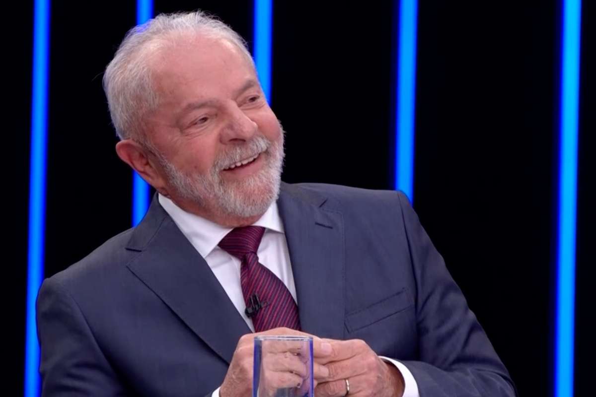 Lula promete o retorno DESSES projetos para a população de BAIXA renda