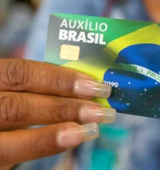 Auxílio Brasil: como funciona o novo cartão? Quais as novidades?