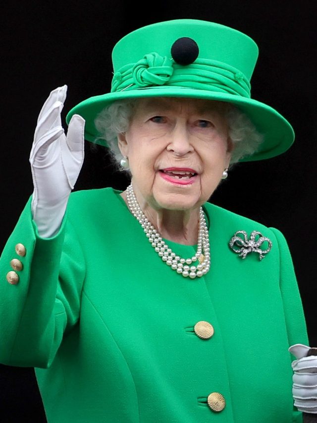 cropped-rainha-elizabeth-ii-fdr-familia-real.jpg