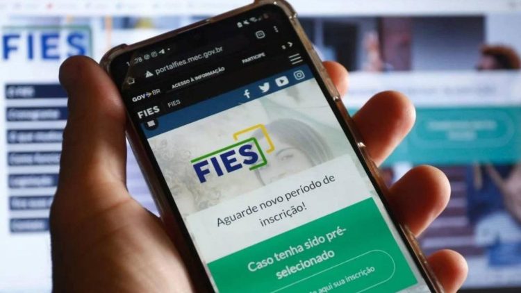 FIES: governo cria aplicativo para otimizar a RENEGOCIAÇÃO de DÍVIDAS. Veja como acessar