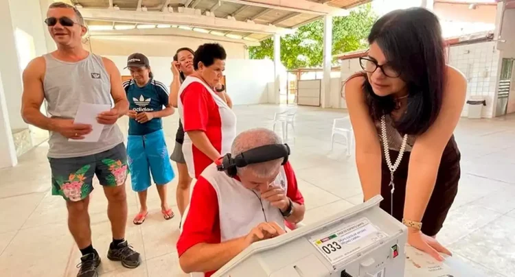 ELEIÇÕES 2022: é permitido votar de short? Entenda o que pode e não pode na zona eleitoral