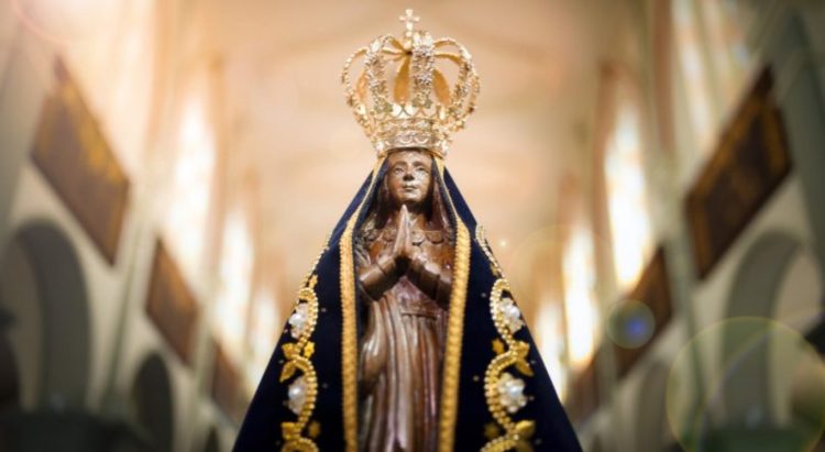 Por que 12 de outubro é feriado? O motivo por trás da maior comemoração católica do Brasil